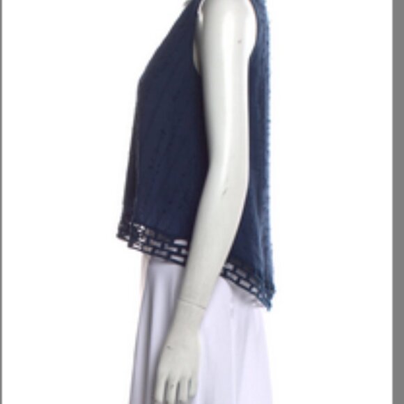 N/Nicholas Navy V-Neck Sleeves Crop Top - Picture 3 of 3